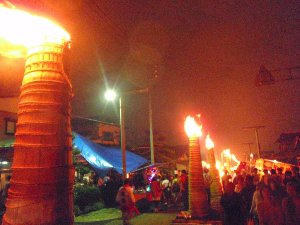 吉田の火祭り２