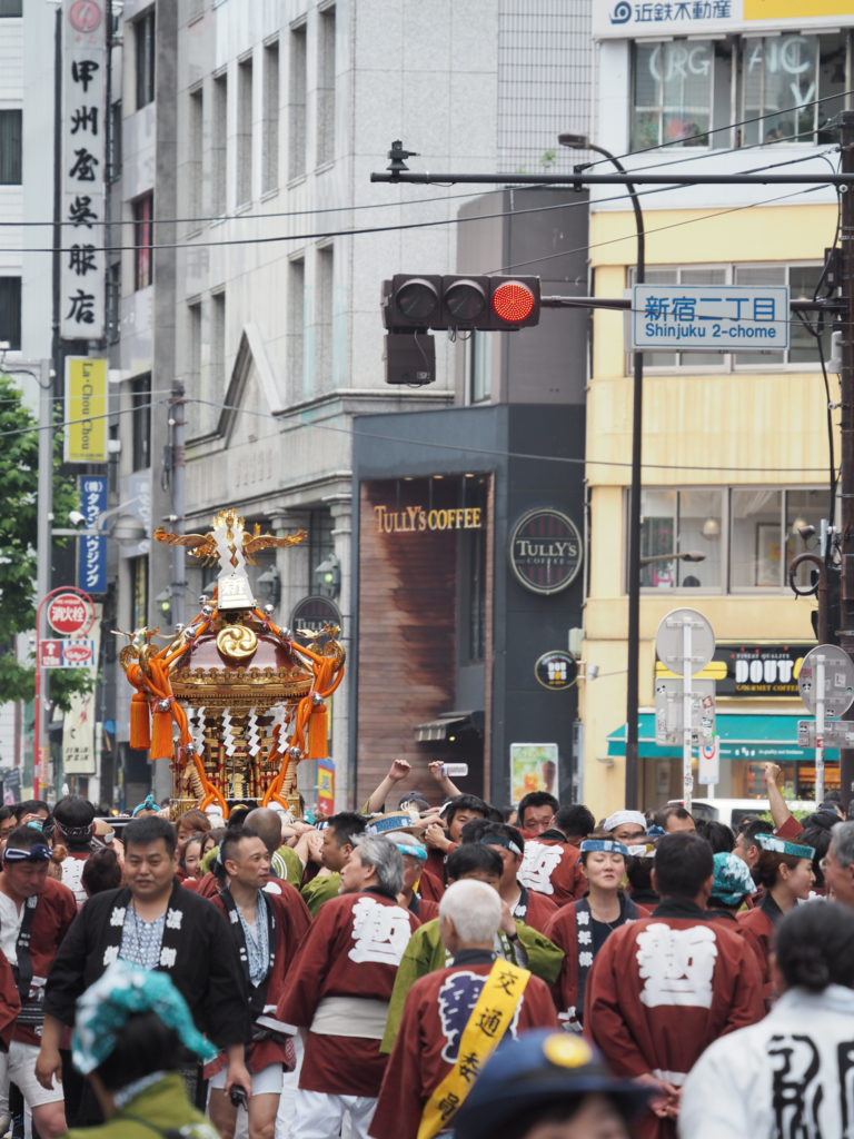 花園神社例大祭 5月東京都新宿区のお祭り まつりとりっぷ