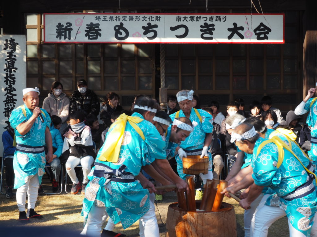南大塚の餅つき踊り-ナラシ2